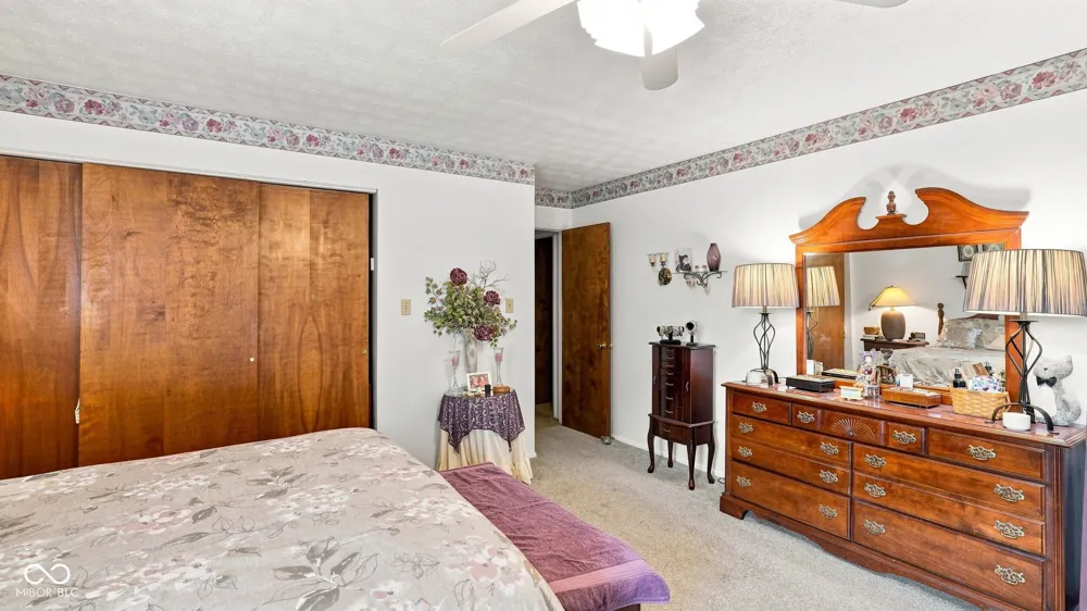 2116 Heather Drive Anderson, IN 46012