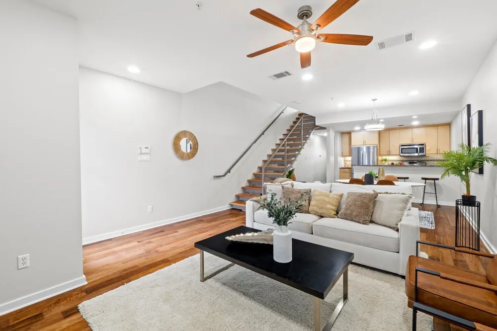 503 Swanee Drive #19 Austin, TX 78752