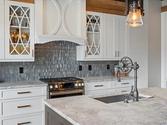 1 Waterfront Way #204 Avon, CO 81620