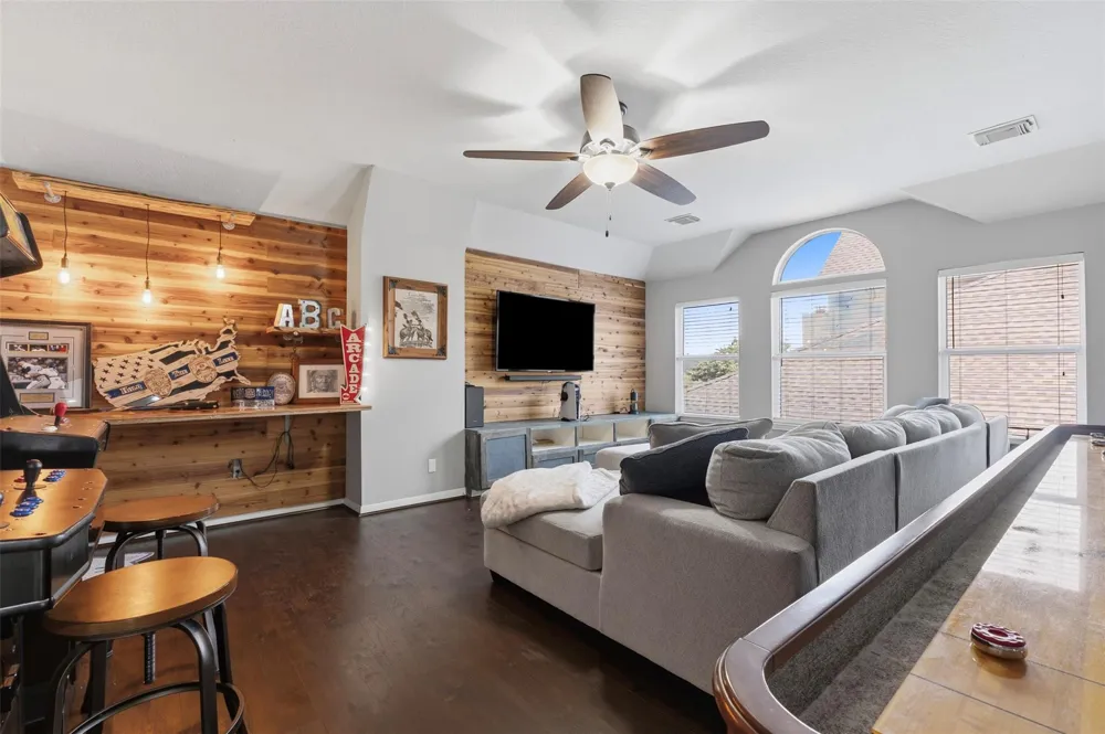 1277 Ocean Manor Lane League City, TX 77573