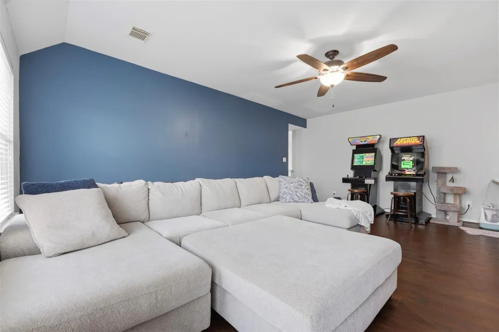 1277 Ocean Manor Lane League City, TX 77573