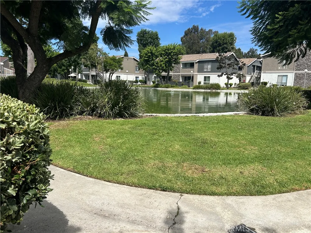 2861 S Fairview #D Santa Ana, CA 92704