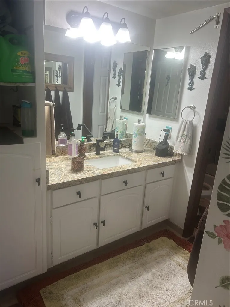 2861 S Fairview #D Santa Ana, CA 92704