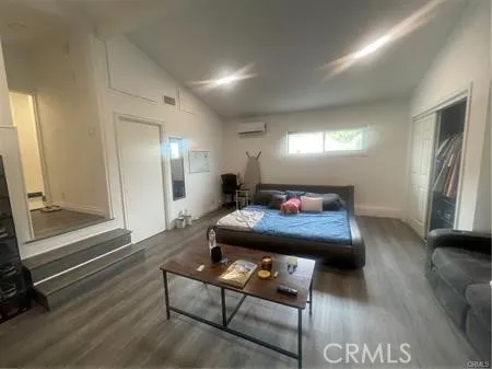 1762 W Minerva Anaheim, CA 92804