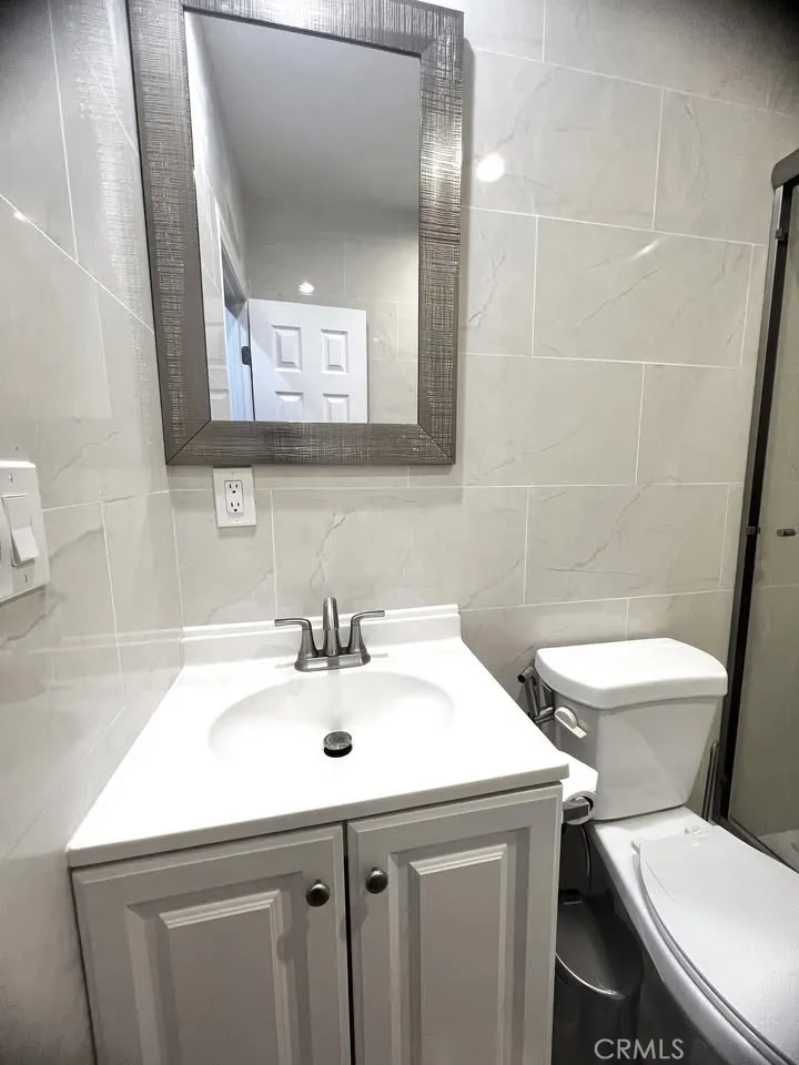 1762 W Minerva Anaheim, CA 92804