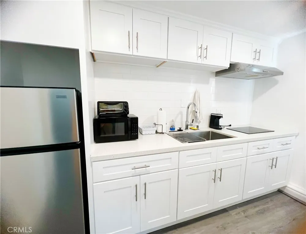 1762 W Minerva Anaheim, CA 92804