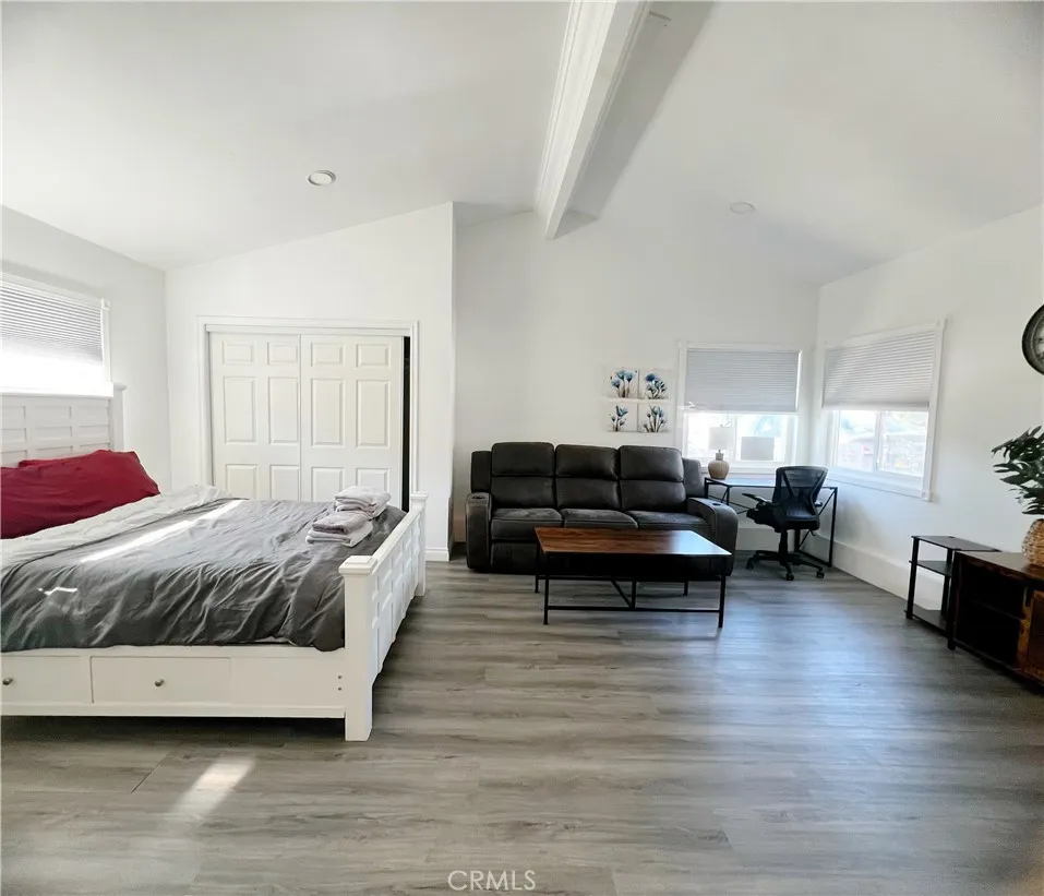 1762 W Minerva Anaheim, CA 92804
