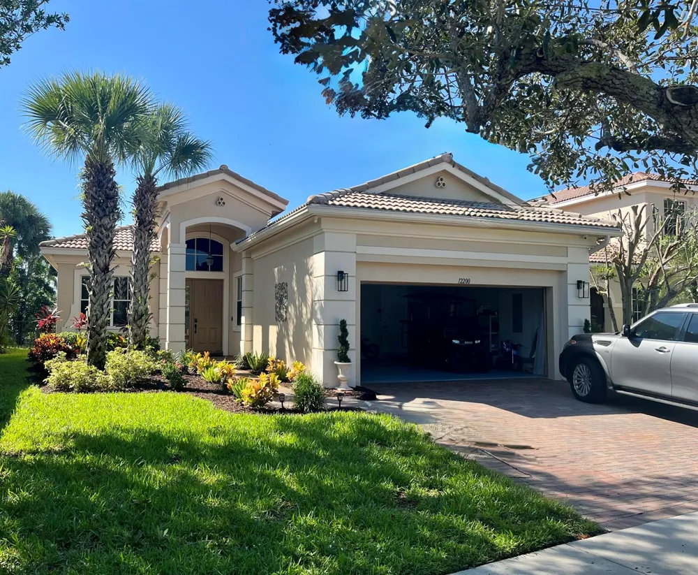 12200 NW 77TH Manor Parkland, FL 33076