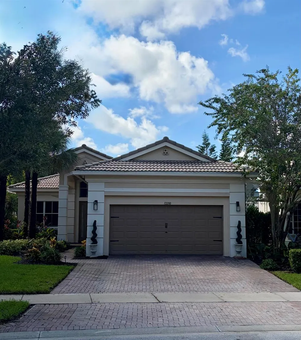 12200 NW 77TH Manor Parkland, FL 33076
