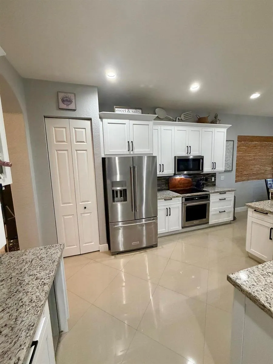 12200 NW 77TH Manor Parkland, FL 33076