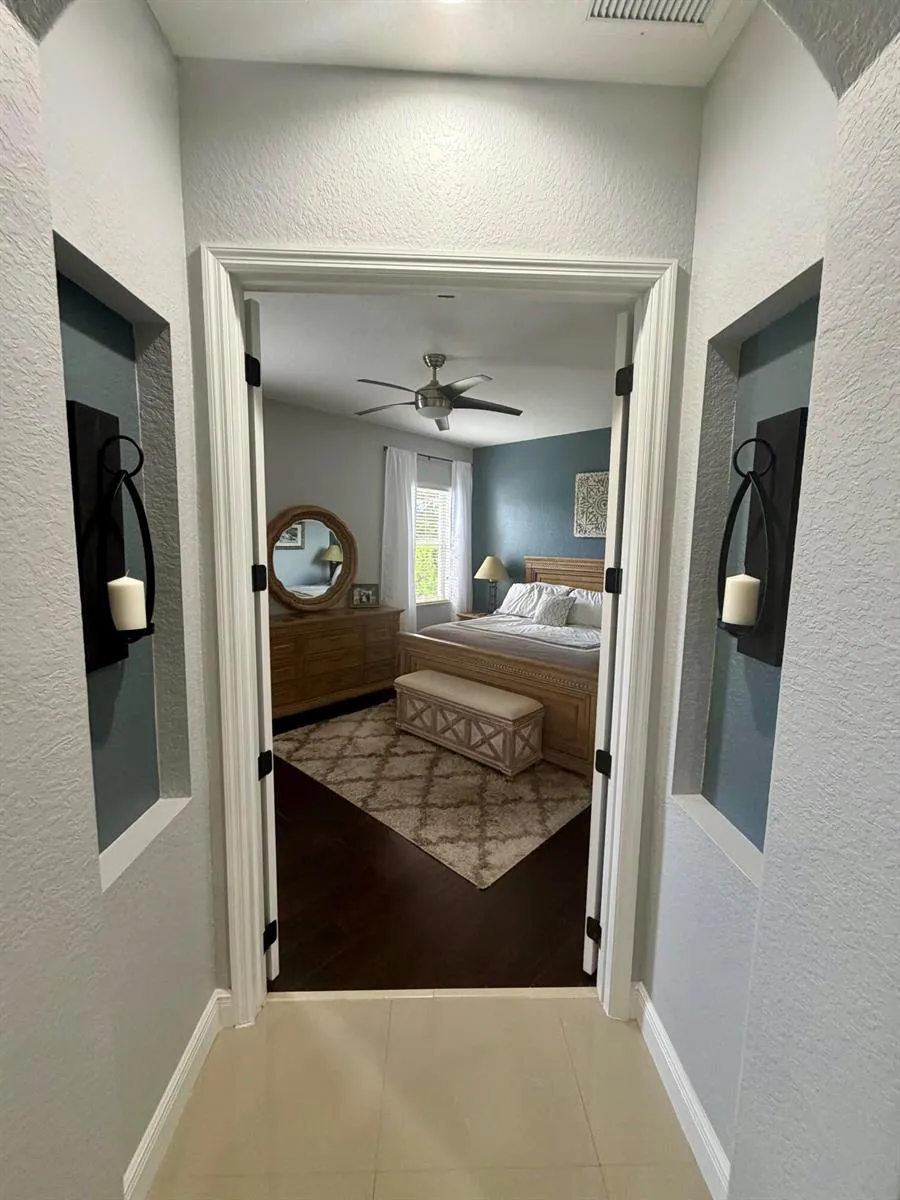 12200 NW 77TH Manor Parkland, FL 33076