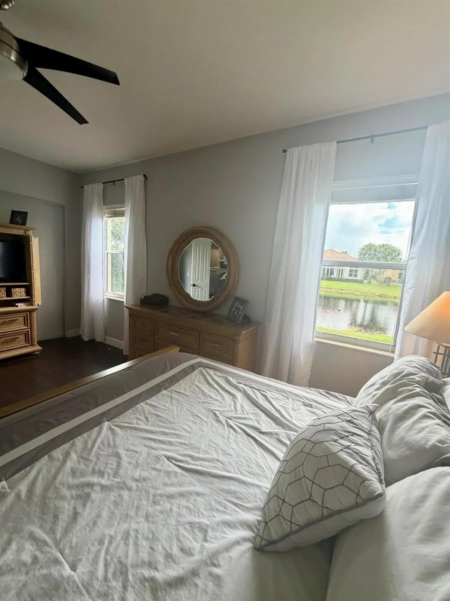 12200 NW 77TH Manor Parkland, FL 33076