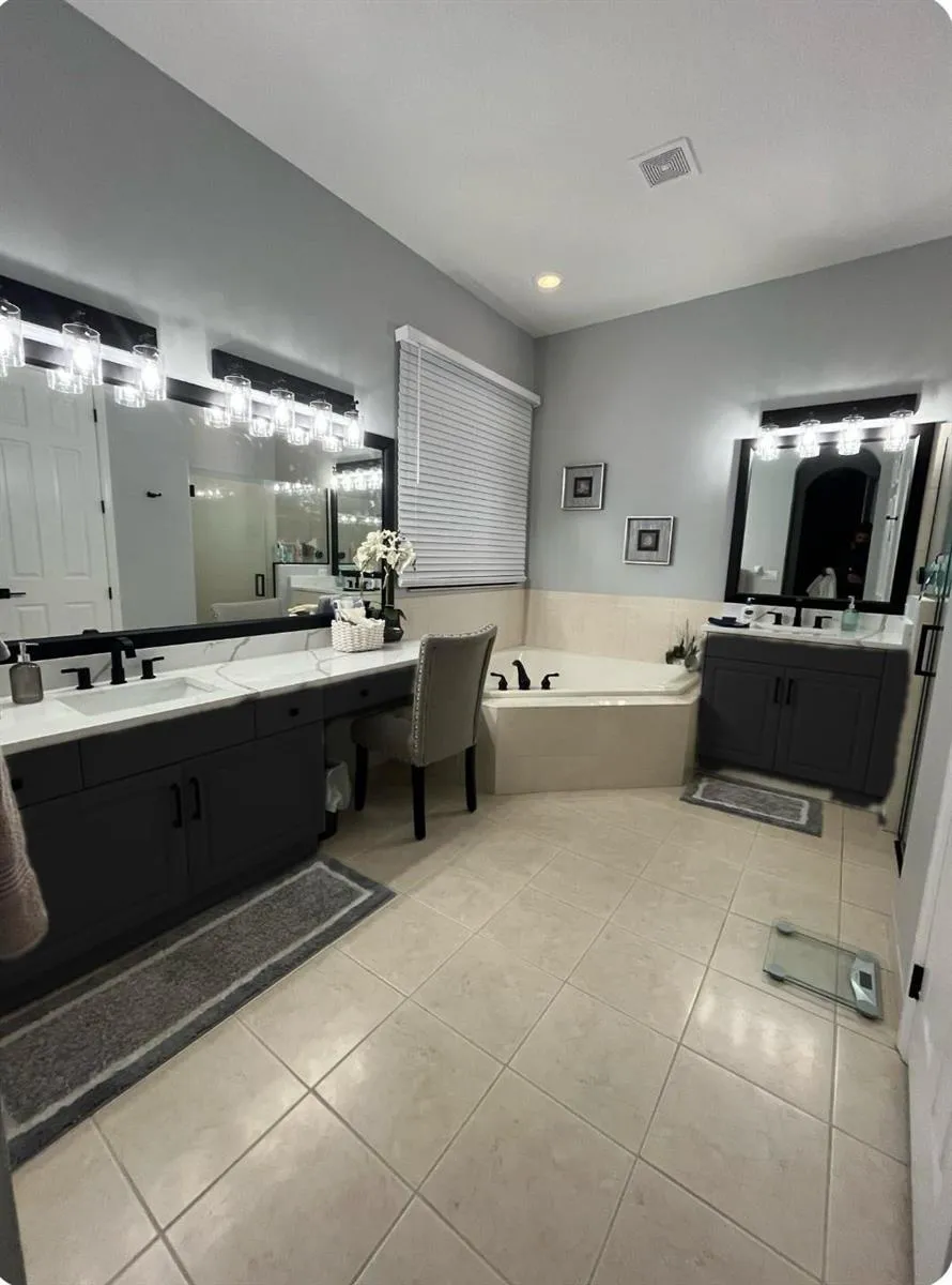 12200 NW 77TH Manor Parkland, FL 33076