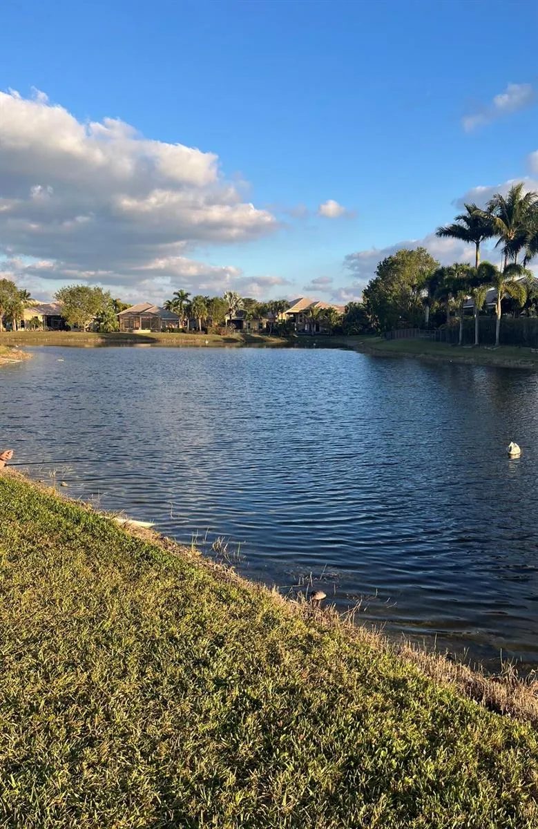 12200 NW 77TH Manor Parkland, FL 33076
