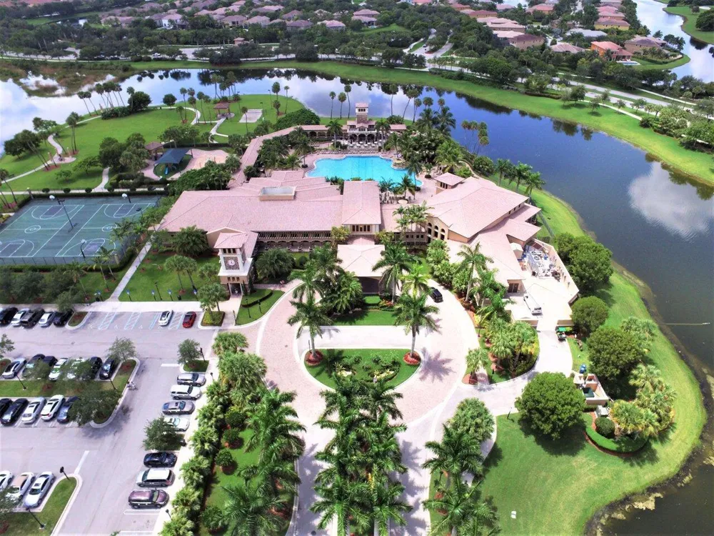 12200 NW 77TH Manor Parkland, FL 33076