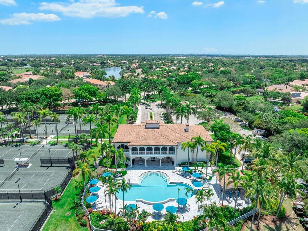 12200 NW 77TH Manor Parkland, FL 33076