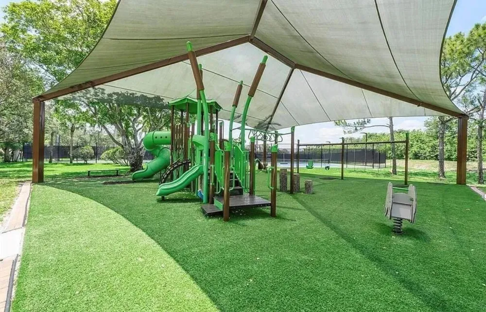 12200 NW 77TH Manor Parkland, FL 33076
