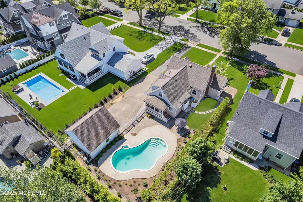 409 Trenton Boulevard Sea Girt, NJ 08750