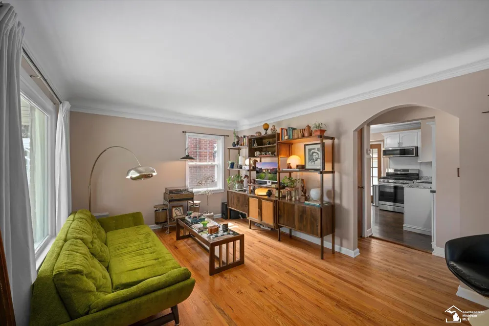 4164 Duplex Avenue Lincoln Park City, MI 48146
