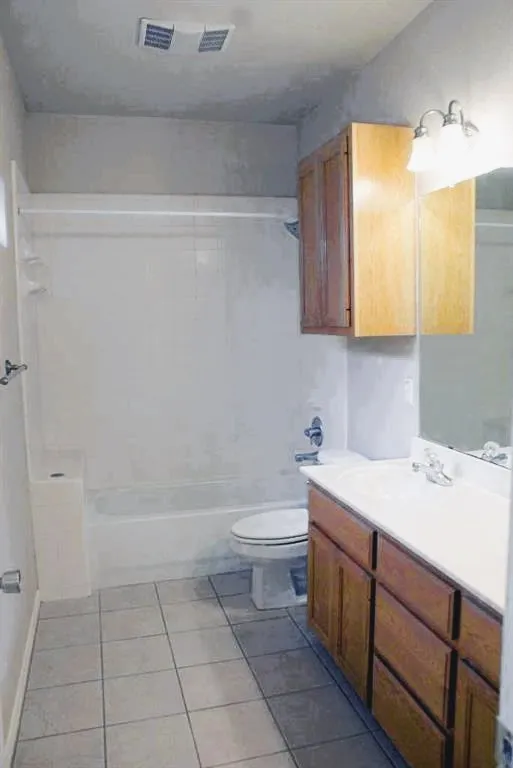 1704 S College Street Georgetown, TX 78626