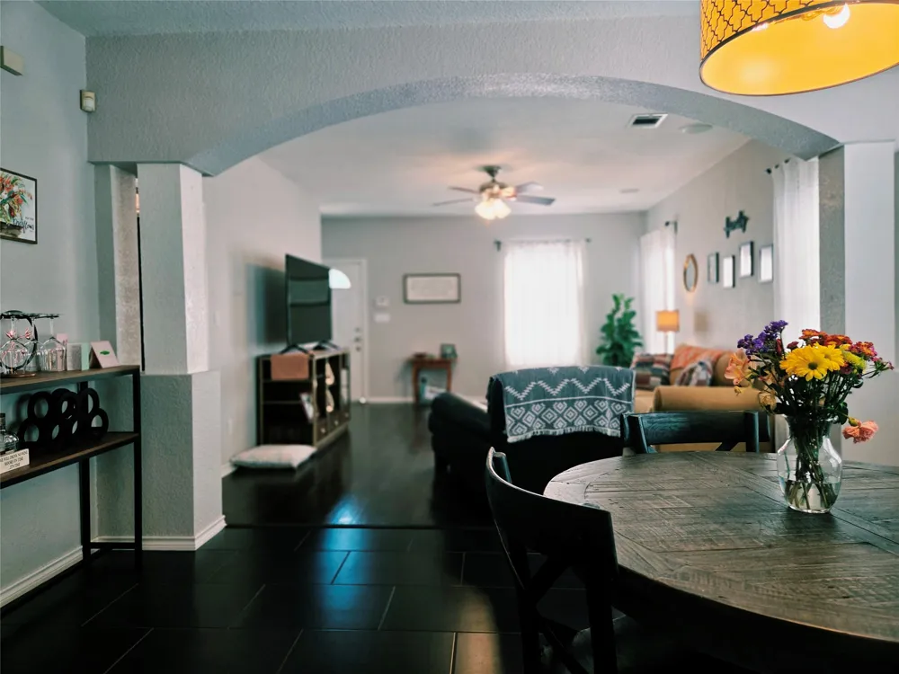 1704 S College Street Georgetown, TX 78626