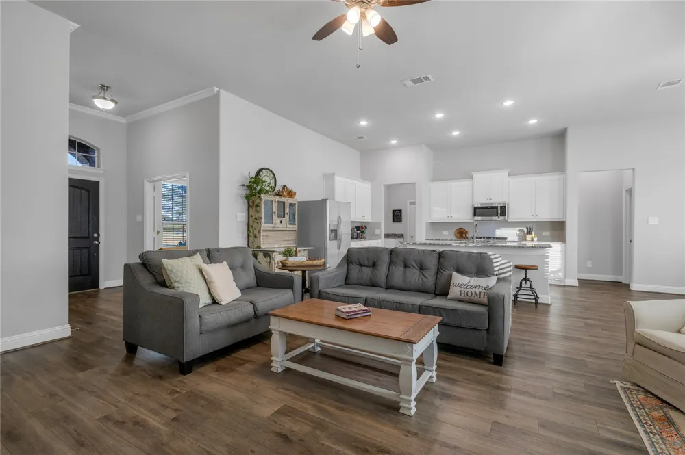 536 Private Road 7017 Edgewood, TX 75117