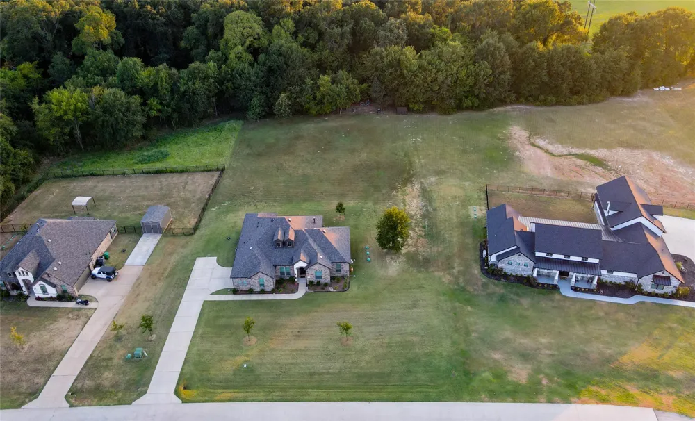 536 Private Road 7017 Edgewood, TX 75117