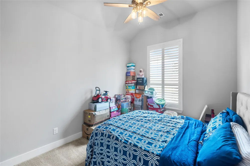 1124 Walker Way Aubrey, TX 76227