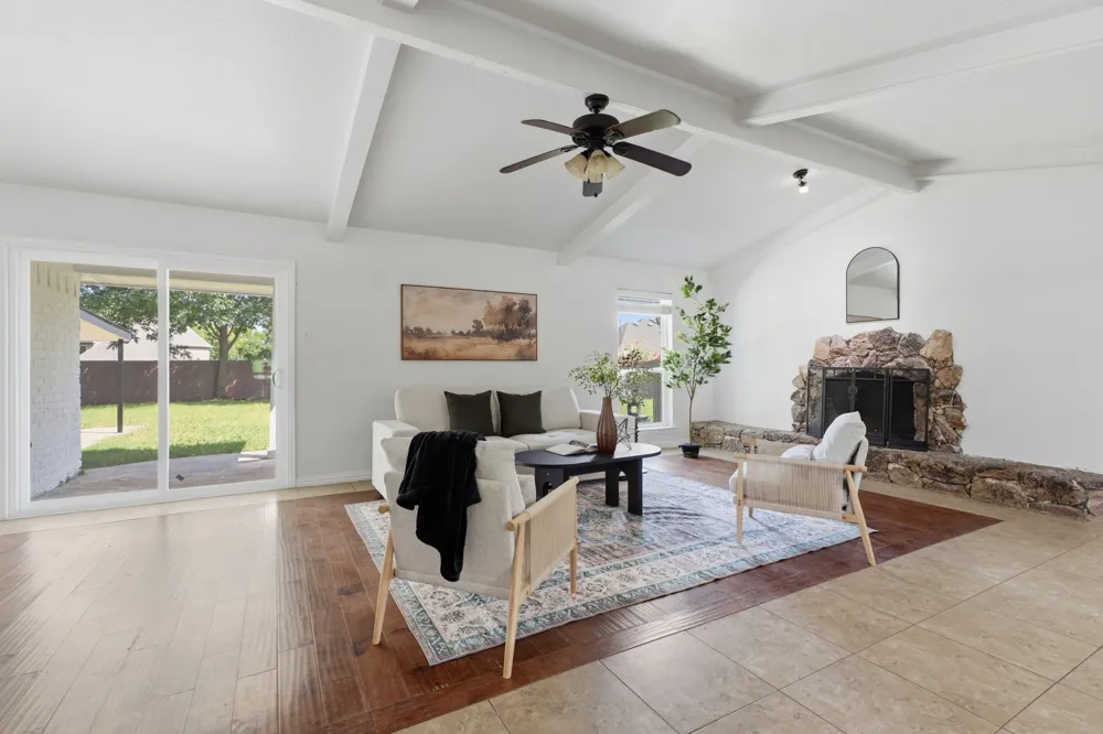 925 Lake North Road Rowlett, TX 75089