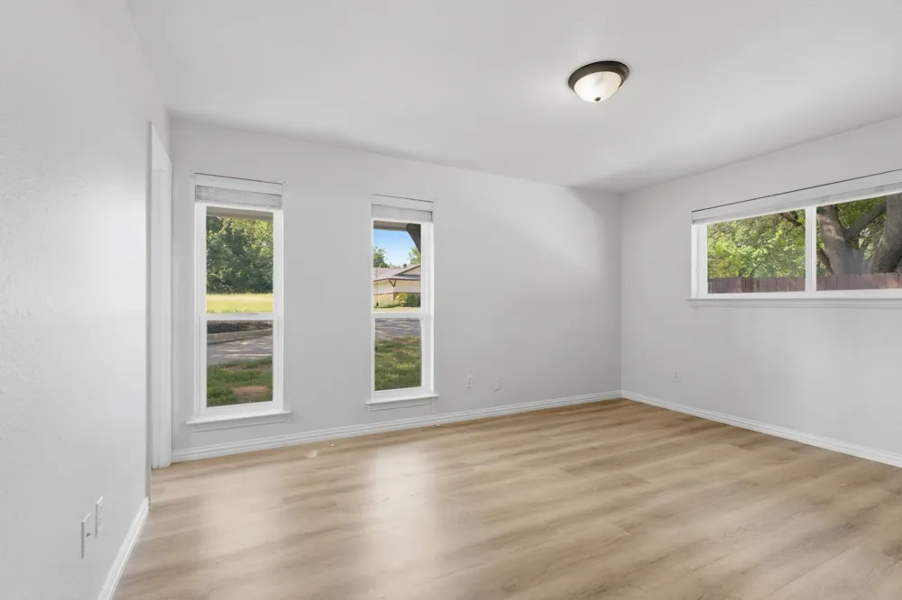 925 Lake North Road Rowlett, TX 75089