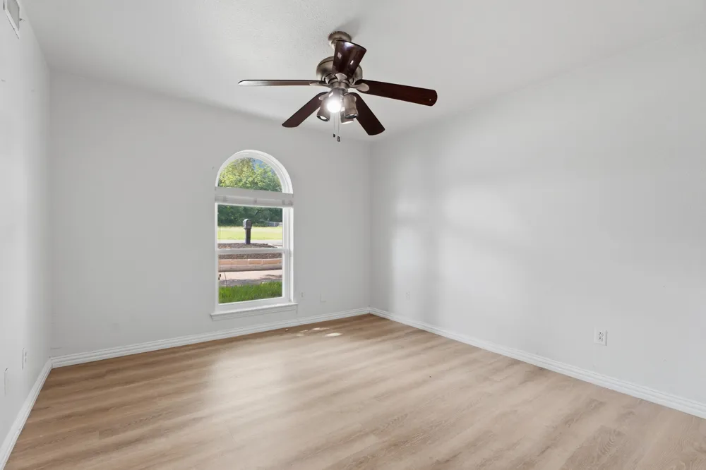 925 Lake North Road Rowlett, TX 75089