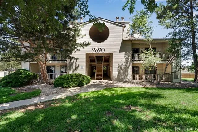 9690 Brentwood Way #303 Broomfield, CO 80021