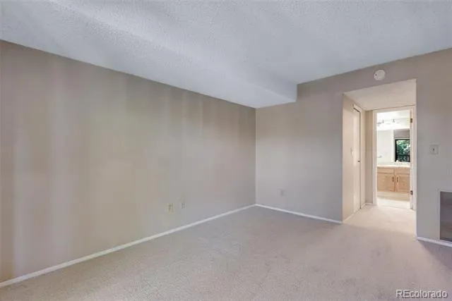 9690 Brentwood Way #303 Broomfield, CO 80021