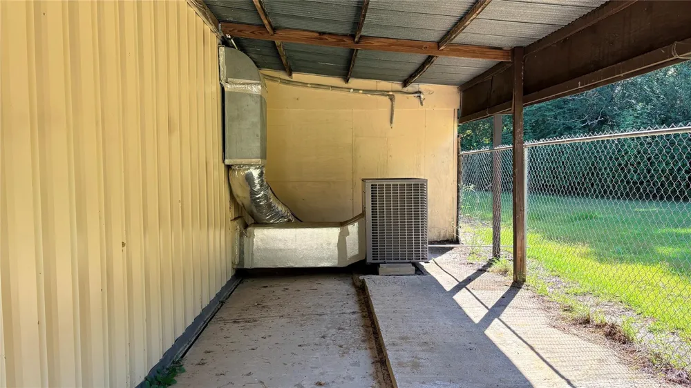 1951 Us Highway 190 W Woodville, TX 75979