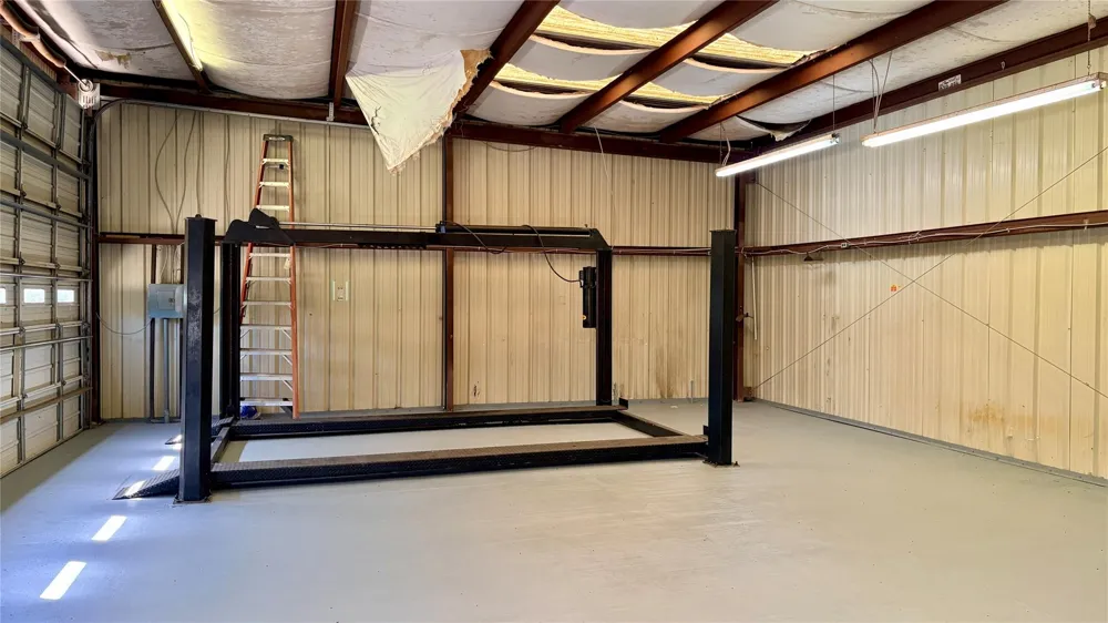 1951 Us Highway 190 W Woodville, TX 75979