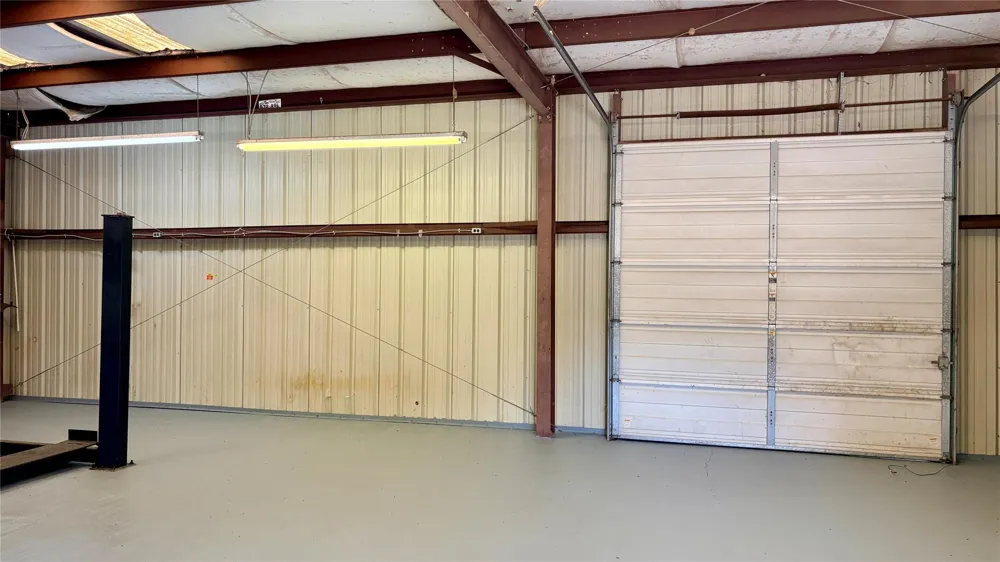 1951 Us Highway 190 W Woodville, TX 75979