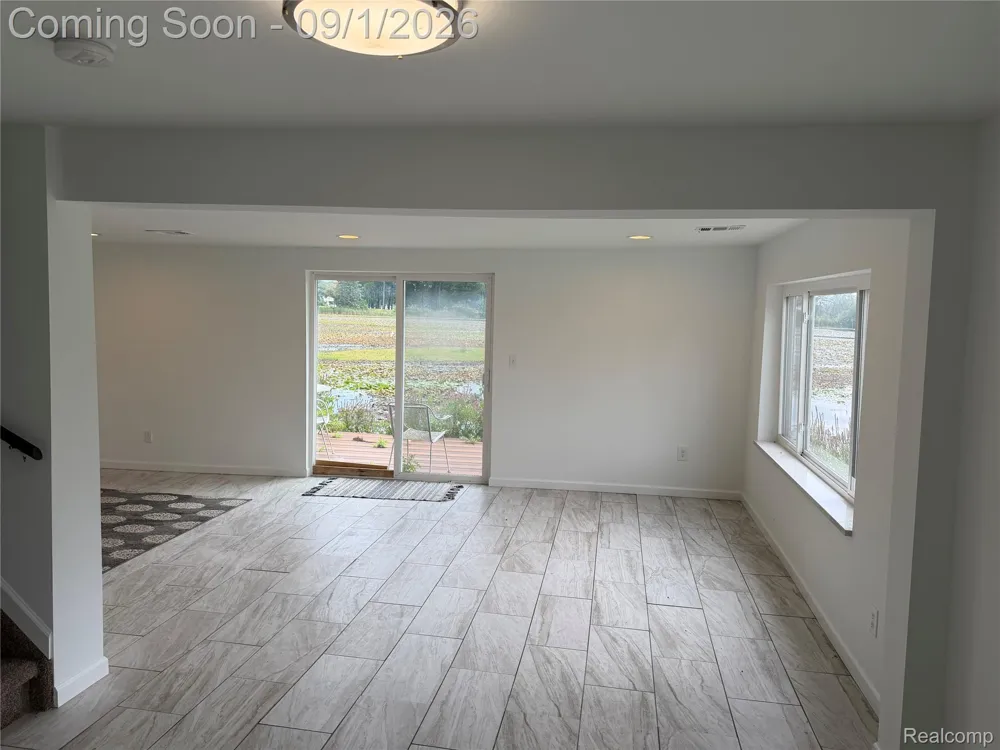3545 Union Lake Road Commerce Charter Township, MI 48382
