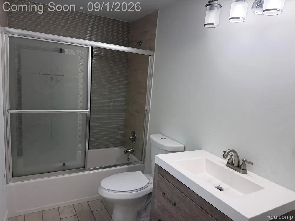 3545 Union Lake Road Commerce Charter Township, MI 48382