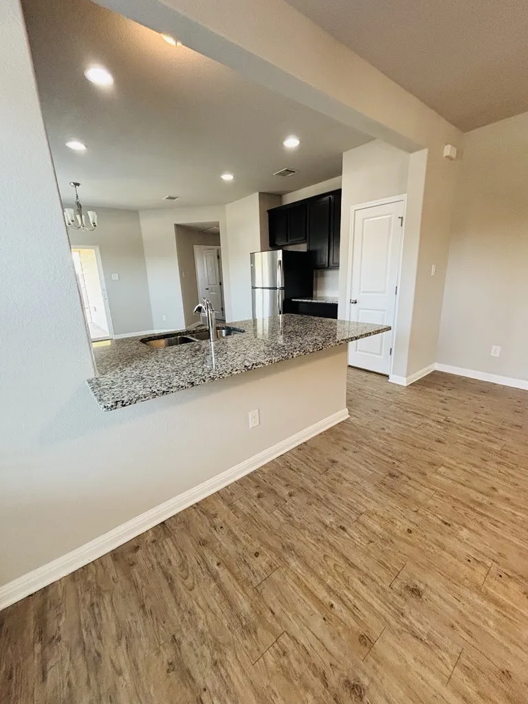 1404 Walden Pond Drive Pflugerville, TX 78660
