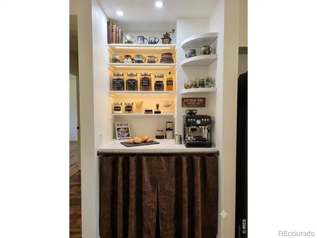 4742 W 9th St Rd Greeley, CO 80634