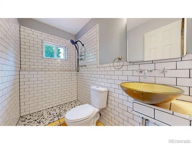 4742 W 9th St Rd Greeley, CO 80634