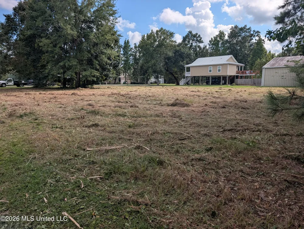 2382 Coelho Way Diamondhead, MS 39525