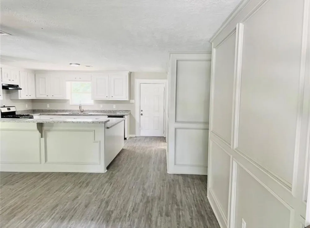 142 County Road 322 Cleveland, TX 77327