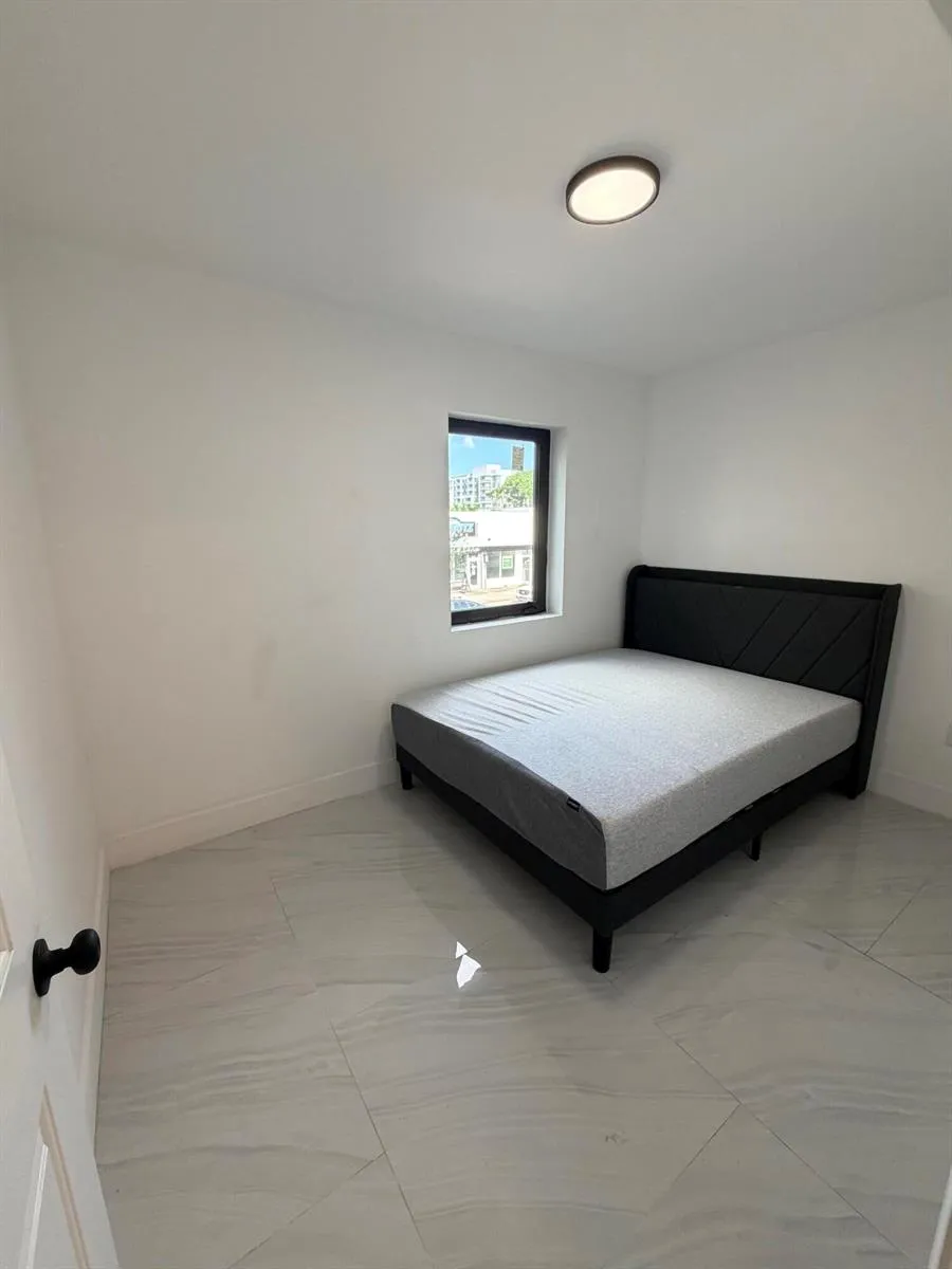 8211 BISCAYNE BOULEVARD #2 Miami, FL 33138