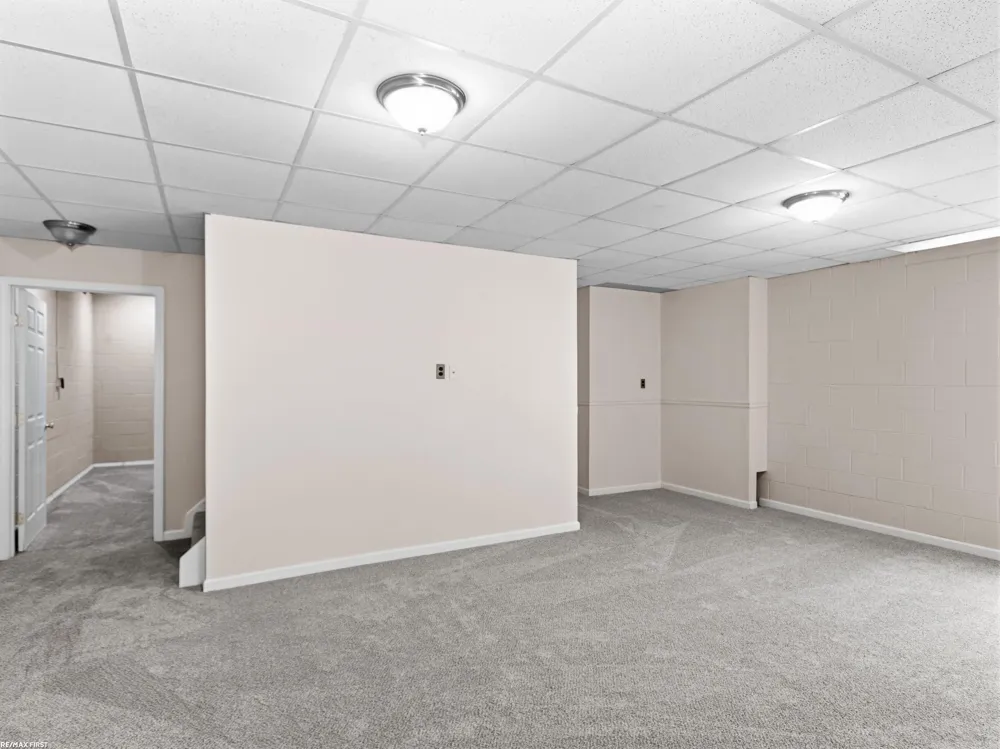 53053 Washington Street New Baltimore City, MI 48047