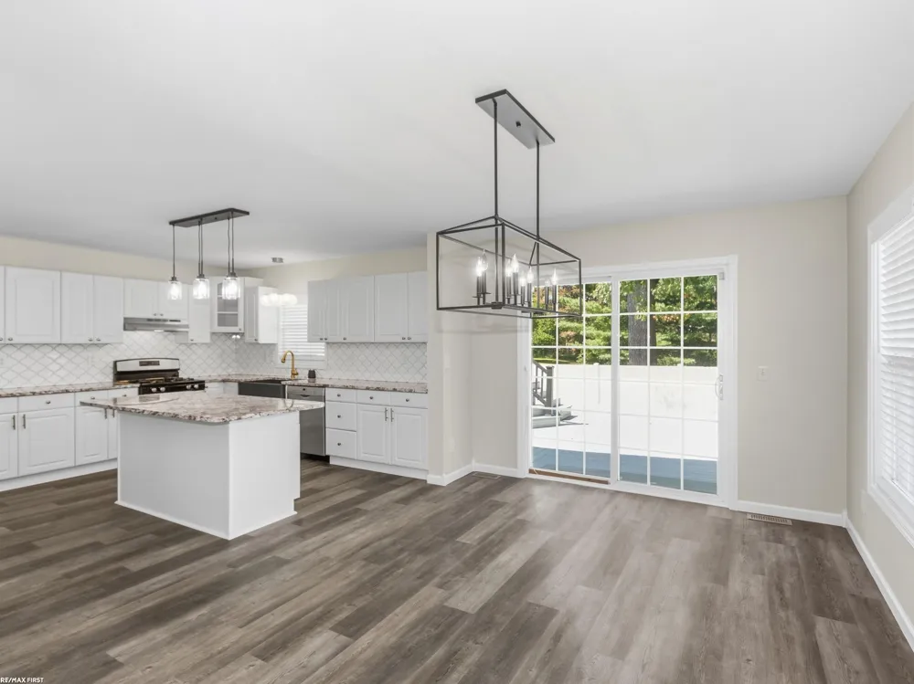 53053 Washington Street New Baltimore City, MI 48047