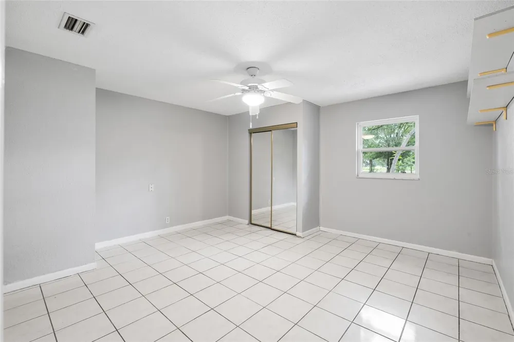 7402 W KNIGHTS GRIFFIN ROAD Plant City, FL 33565