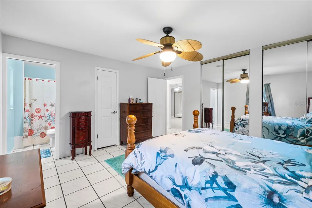 7402 W KNIGHTS GRIFFIN ROAD Plant City, FL 33565