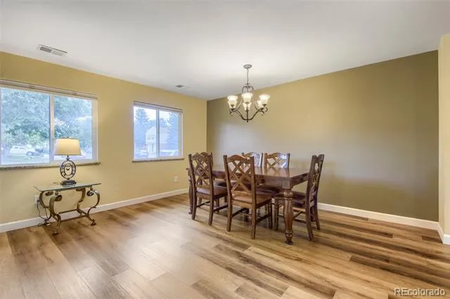 1547 S Uvalda Street Aurora, CO 80012