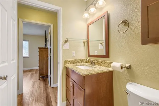 1547 S Uvalda Street Aurora, CO 80012